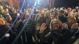 SALIDA DEL NIÑO DE LA ERMITA   CON MUSICA
