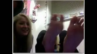 chatroulette girls feet 155