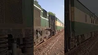 #brand new power van coach# #couple with express train#