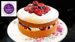 Queen Elizabeth 70th jubilee sponge cake,  Platinum Jubilee Special.