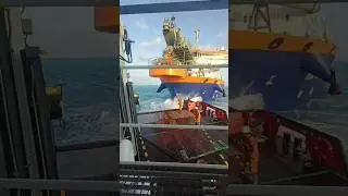 Рискованная работа такелажников❗❗ #такелажник #оффшор #безопаснаяработа