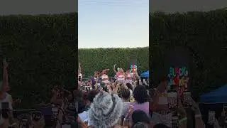 Lizzo performing live at Black market flea in Los Angeles. #lizzo #losangeles