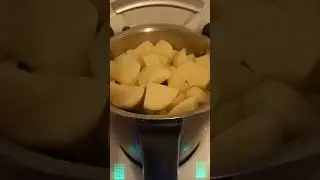 Recette thermomix Hach&eacute;e parmentier &agrave; la courgette.😋😋😋 &eacute;tape par &eacute;tape😋😋😋