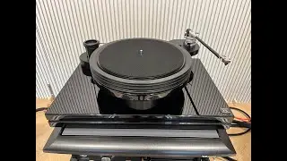 Nottingham Space 294 Turntable with Aidas Cartridges
