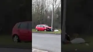 CRASHED FORD FIESTA