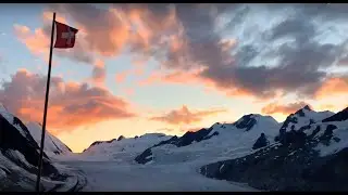 Crossing the Aletschgletscher, the biggest glaciar of the Alps. Beautiful or Sad?