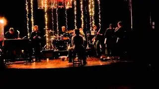12-12-2014. Symarip's Monty Neysmith backed by The Bishops 