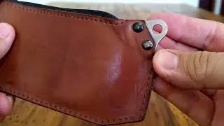 Trayvax Renegade Wallet Pouch Review - the Good, Bad, Ugly