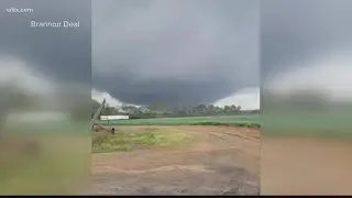Video shows tornado as it touches down in Allendale, South Carolina