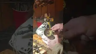 Shop Talk : STIHL 044 - crankshaft removed , bearings remain in cases 🤷