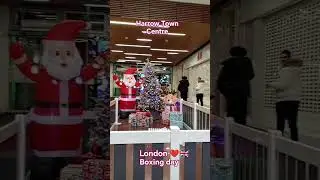 Welcome to Harrow Town Centre Mall, boxing day view ❤️🎄🇬🇧 #london #travel #india #tourism #love
