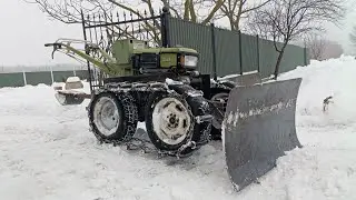 Мотоблок проти снігу. Саморобна лопата в роботі