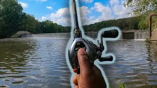 FISHING A LOADED SPILLWAY!&mdash;Bank Fishing