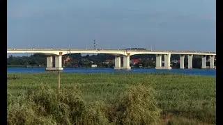 Ukraine Dnipro River Russia :Ukraine destroys another Russian Dnipro River crossing in Kherson