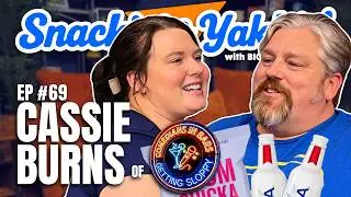 Comedians, Bars, Actors and 90s Movies w/ Cassie Burns | Ep 69 | Snackin' & Yakkin'