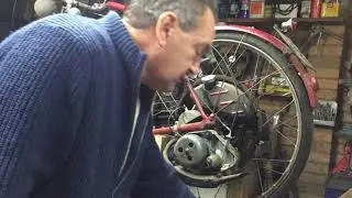 Cyclemaster Rudge Whitworth 1951 Video 001