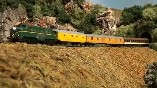 ESCALA N  : 100 Trenes en el Puerto de Pajares 12a parte