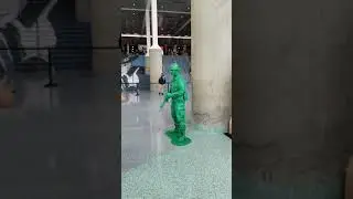 Still one of my Favorite cosplay videos that I've ever taken @zoomsplays as Army Soilder! Thank you!
