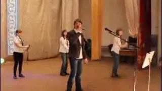 Последний звонок исполняет D.A.  real music, группа 
