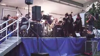 Stardusters Hip to be Square