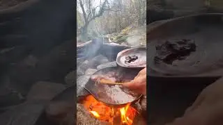Baking Bread & Grilling Steak under a Tarp (Bushcraft ASMR)