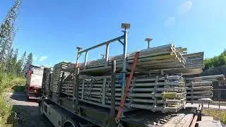 En lang dag med stilase og maskin transport