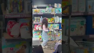 #shopping in mini #Lidl -ul din #DestinyPark 🛒 #romania #edutainment #kidzania #roleplay #curlygirl