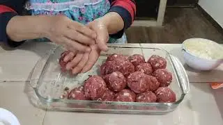 RICAS Y TRADICIONALES ALBONDIGAS EN CALDILLO
