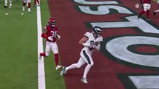 Dallas Goedert is Dominating Houston's Defense in the State of Texas!
