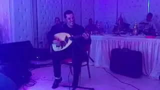 Mourad Berkaine sur scène a la Salle des fêtes Palais Saib