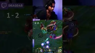 Perfect teamfight ➝ Ezreal landing every skill 😱💥