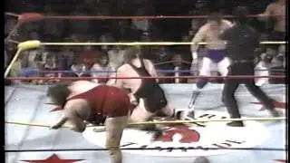 British Bulldogs & Brian Pillman vs Makhan Singh, The Great Gama & Vulkam Singh