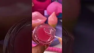 Jelly lip melt lip balm that is thick and smells amazing Korean beauty product review