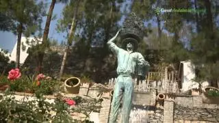Arco de la Pasa, la Fuente del Cuerno y el Rosario. El Borge. M&aacute;laga