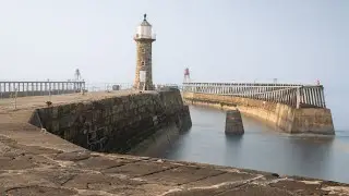 Street Photography Whitby Pier. Nikon Z7 II. POV
