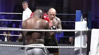 Matt Simms unique boxing & kickboxing gym