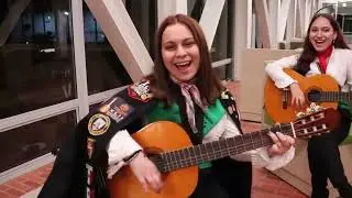 Moliendo Café - Tuna Femenina EAN de vuelta a la U (2021)