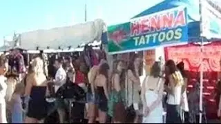 Henna tattooing, Indian flavour at Australian festival