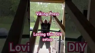 Independent arm Viking press. What a shoulder workout. Loving this setup!