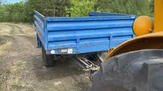 Трактор Т-40АП с прицепом 1 ПТС 2