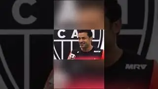 Fam&iacute;lia do Fred &eacute; atleticana ou cruzeirense? 🤔 #fred #galo #cruzeiro