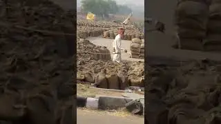 Loot by public servants...FCI.. POUR WATER ON GRAIN AND ROASTED GRAIN SELLING TO LIQUOR FACTORY