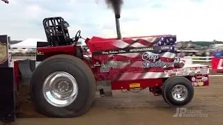 Tractor Pulling 2022: Super Farm Tractors pulling in Goshen, IN - Wednesday