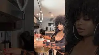In the kitchen with Bombshell Aura Cooking Turkey leg with Northern beans and hot water cornbread