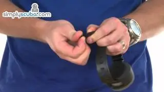 Suunto Retractor for SK7 Compass - www.simplyscuba.com