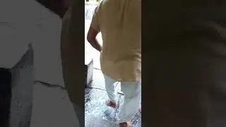 Yoga Se Hoga 🧘🏻😄 | Moving a Heavy Stone | Funny Moments #isha