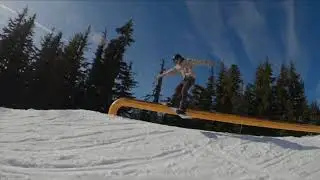 SNOWBOARDING MOUNT HOOD, TIMBERLINE PARK LAPS!!