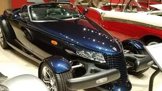 The Classic car collection in Kearney, Nebraska || Travel Nebraska