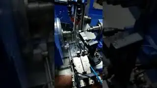 CNC CYLINDRICAL GRINDING MACHINE WITH MARPOSS GAUGE