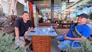 Meet fan club from France / many people are coming to Vang Vieng 